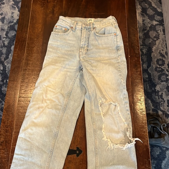 Urban Outfitters BDG Distressed High Rise Baggy Jeans - Picture 2 of 4